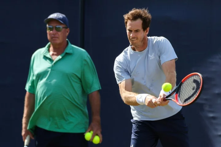 Murray splits from coach Lendl for a third time