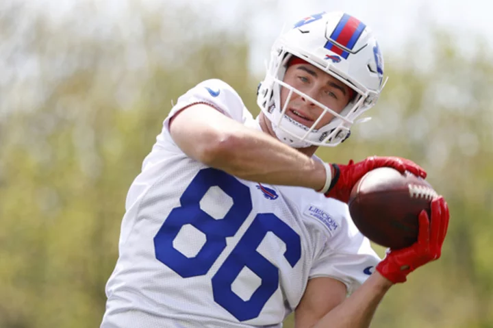 Buffalo Bills sign 1st-round draft pick Dalton Kincaid to 4-year contract