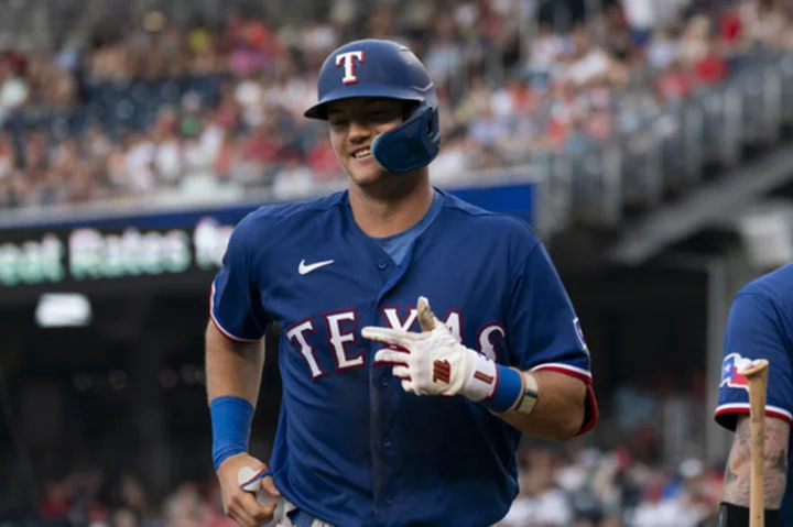 Playoff-chasing Rangers get boost with return of two All-Stars: rookie 3B Jung and RF Garcia