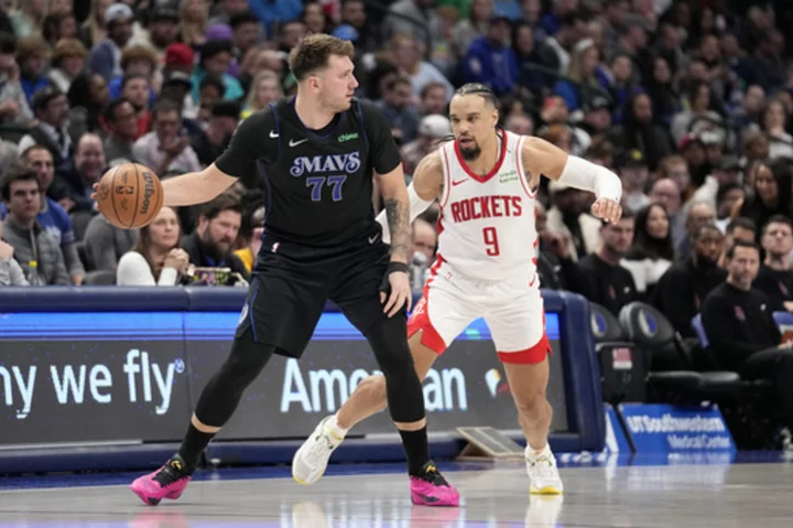 Doncic scores 41, Mavericks prevent Rockets from advancing with a 121-115 victory