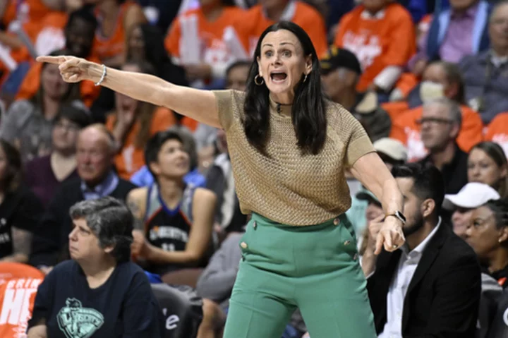 WNBA first: Hammon, Brondello make history as ex-players coaching teams in the Finals