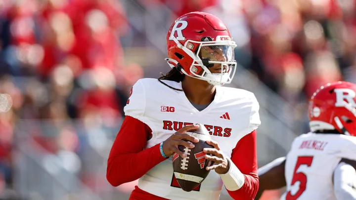 Rutgers Quarterback Hits Wisconsin Photographer Right in the Junk