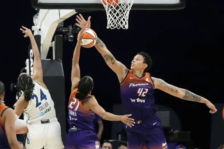 Taurasi has 23 points, Mercury hit 13 3s to beat Lynx 90-81