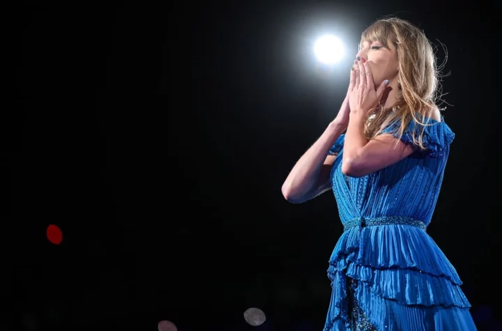 Clippers big mad that Taylor Swift had more banners in their arena