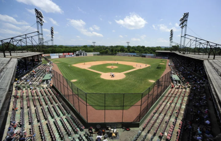 MLB to stage Negro Leagues tribute game at Rickwood Field next June honoring Willie Mays