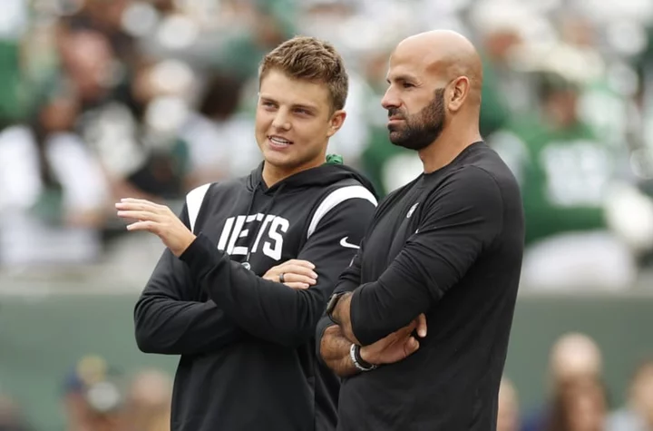 NY Jets: Why does Robert Saleh continue to defend Zach Wilson?