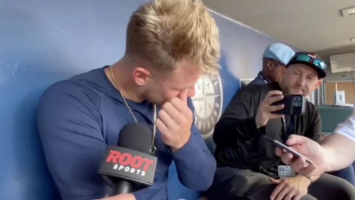 Jarred Kelenic Breaks Down in Tears Talking to Reporters About Foot Injury Suffered by Kicking Cooler
