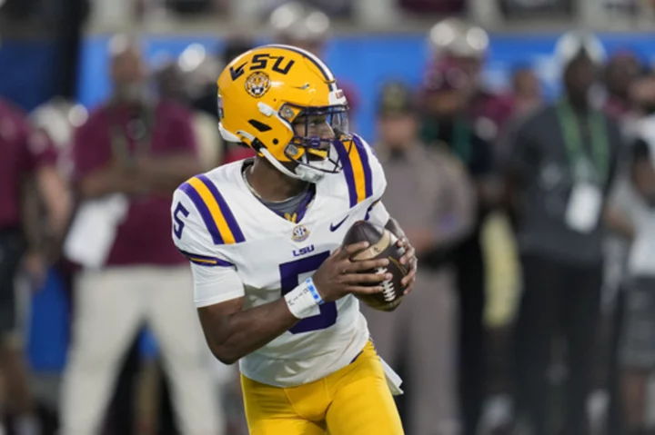 Kelly seeks improved mentality from No. 14 LSU in historic tilt with Grambling
