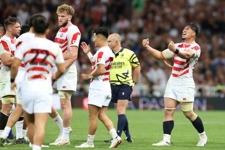 England into World Cup quarter-finals as Japan beat Samoa