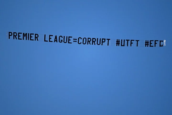 Everton fans fly plane over Etihad Stadium protesting the Premier League