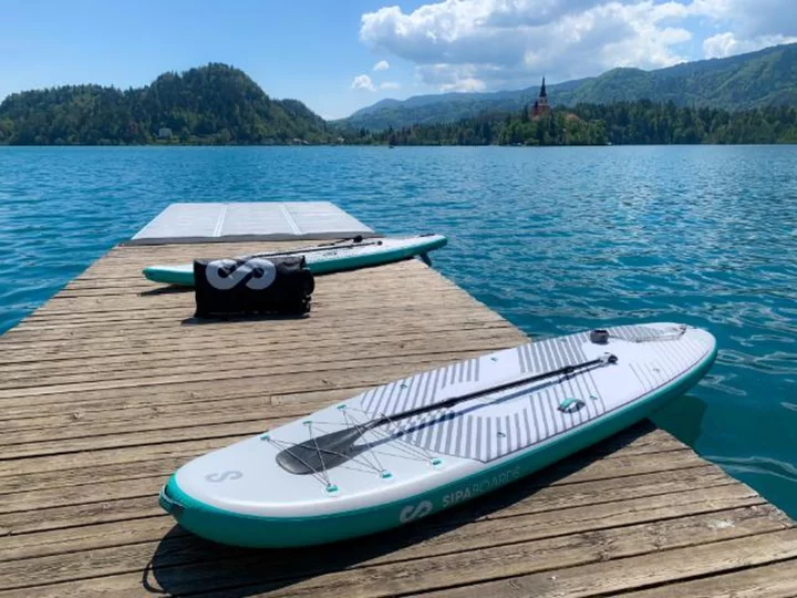 This jet-propelled, self-inflating paddleboard is making a splash