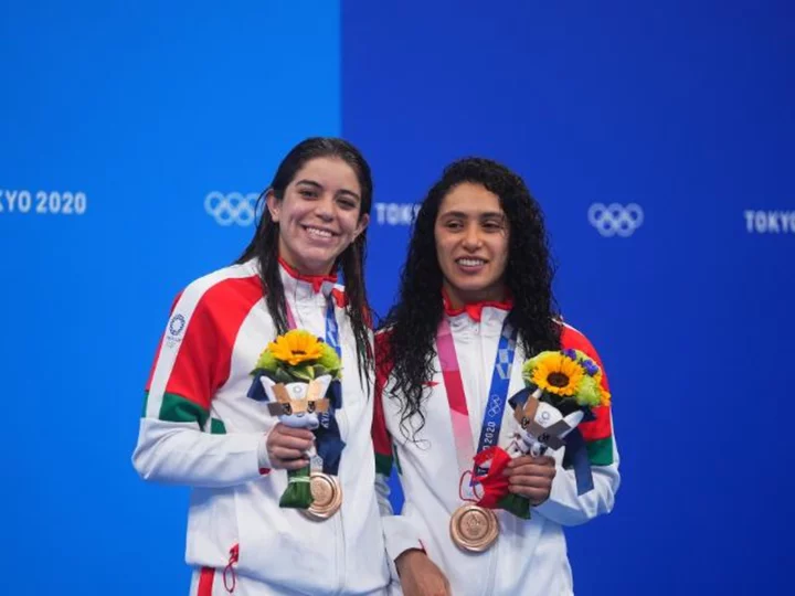 Mexican Olympians avoid auctioning medals as airline steps in to fly them to world championships