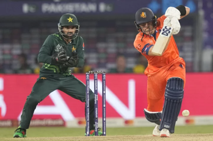 Pakistan 'extremely disappointed' over Cricket World Cup visa delay by India for media and fans