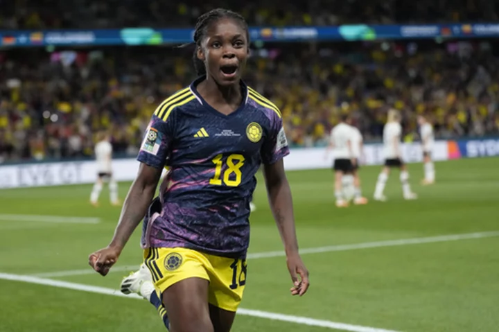 Late Vanegas goal seals Colombia's 2-1 upset win over Germany at the Women's World Cup.
