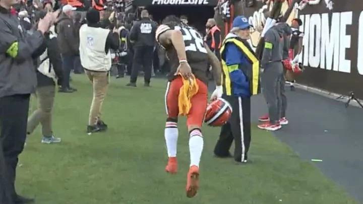 Browns' Mike Ford Pretends to Wipe Butt With Terrible Towel After Cleveland Win