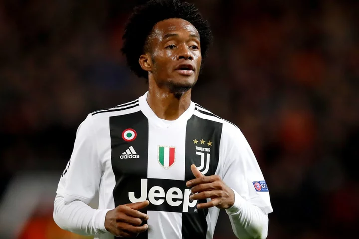 Inter Milan sign Juan Cuadrado on one-year deal