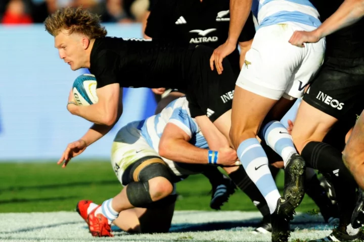 Fast-starting All Blacks overwhelm Pumas with seven tries