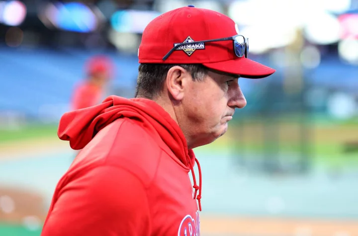 Phillies fans took to the streets to voice anger about Rob Thomson, NLCS