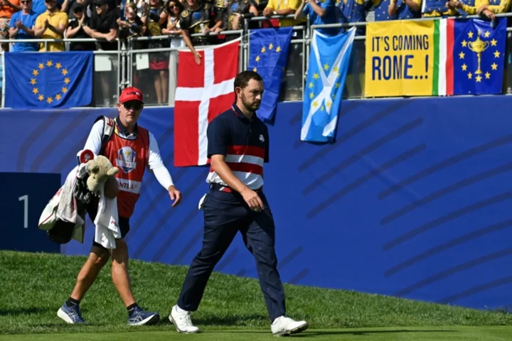Europe make strong start to Ryder Cup singles