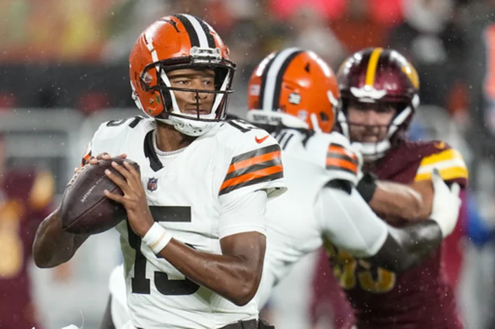 Browns trade backup QB Joshua Dobbs to Cardinals for fifth-round pick in 2024, AP source says