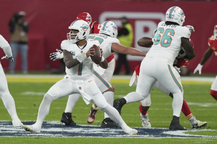 Dolphins' path to AFC East title begins Sunday vs. Raiders