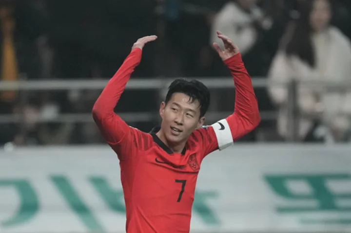 Son and Hwang join forces in 5-0 win for South Korea over Singapore. Australia routs Bangladesh 7-0