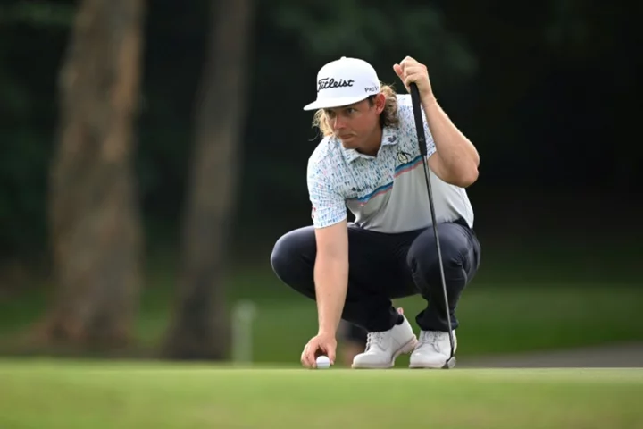 Cameron Smith 'grinds' into share of Hong Kong Open lead