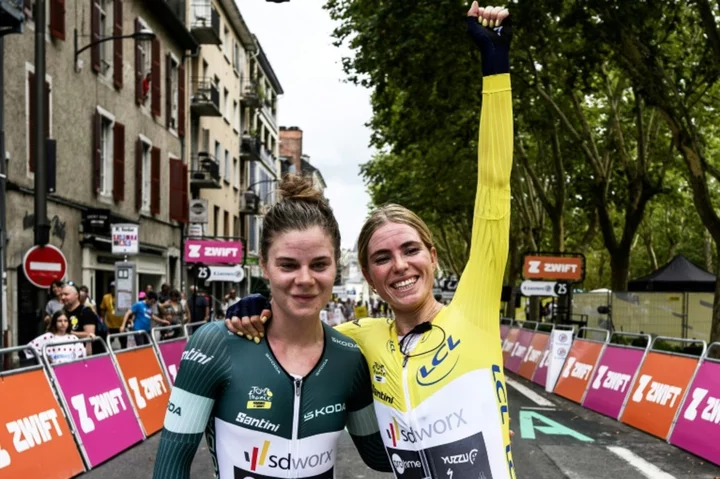 Vollering caps stunning season with women's Tour de France triumph