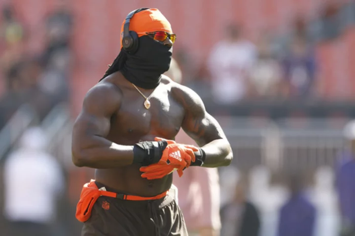 Browns tight end David Njoku grateful as he recovers from burns suffered in harrowing home accident