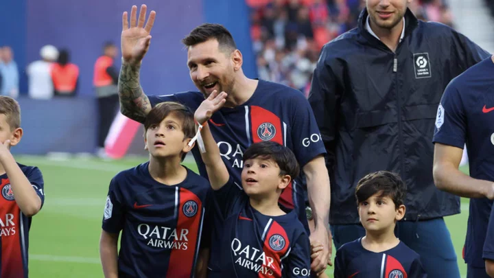 Twitter reacts to Lionel Messi choosing Inter Miami over Barcelona