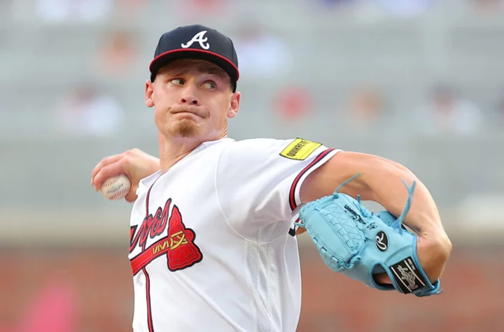 Braves' newest pitcher already giving off early Team of the 90s vibes