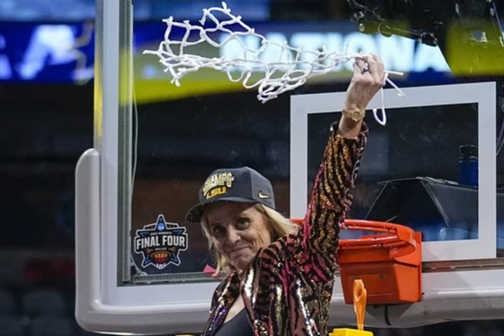 LSU's Kim Mulkey is publicizing a health scare to promote cardiovascular screening