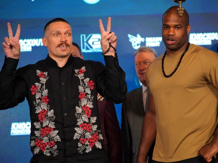 Usyk vs Dubois time: When does fight start in UK and US this weekend?