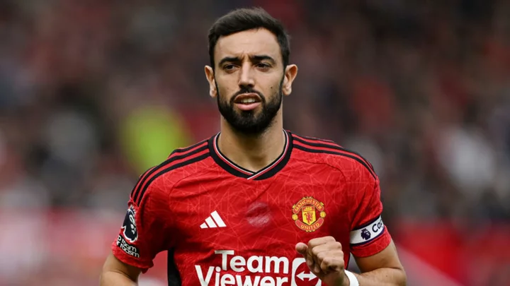 Bruno Fernandes claims being Man Utd captain hasn't changed him