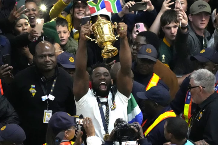Springboks arrive to a heroes' welcome in South Africa after another Rugby World Cup triumph