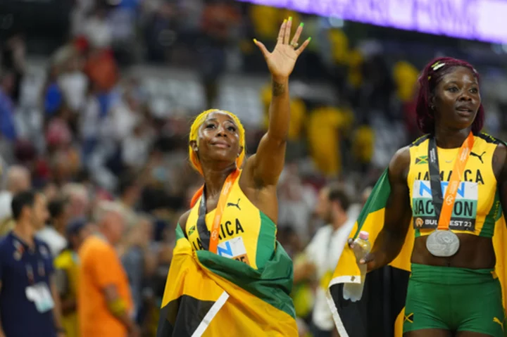 Fraser-Pryce loses 100 meter title but 'grateful' for the bronze in Budapest