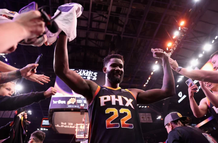 NBA rumors: Suns insider says Deandre Ayton trade is unlikely