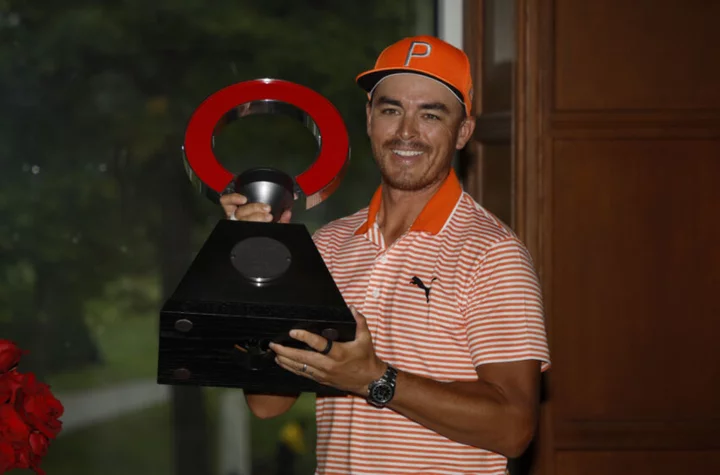 Rickie Fowler ends title drought, getting a major monkey off his back with Rocket Mortgage win