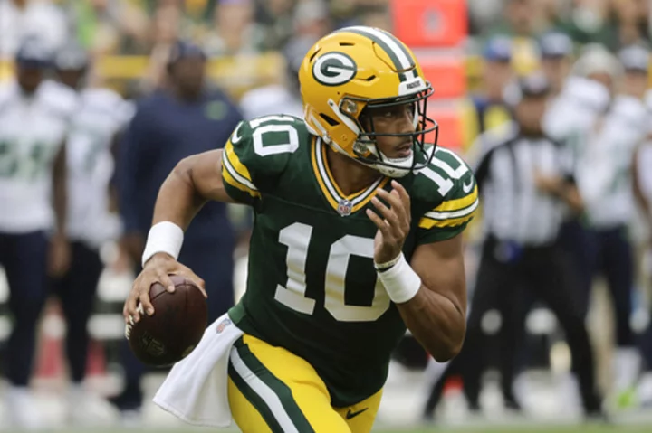 Packers' Love, Bears' Fields come into season with something to prove as rivals meet in opener