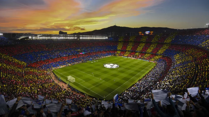 Why aren't Barcelona playing at Camp Nou in 2023/24?