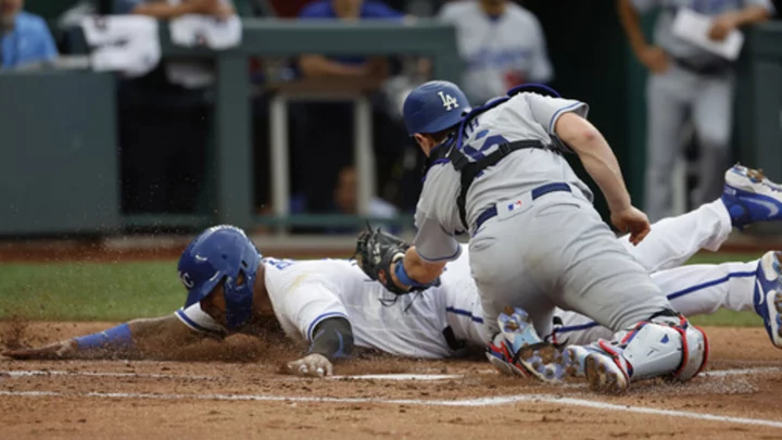 Royals score 5 in first inning off Dodgers' Julio Urías before holding on for 6-4 win