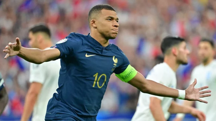 Jurgen Klopp laughs off Liverpool links to Kylian Mbappe