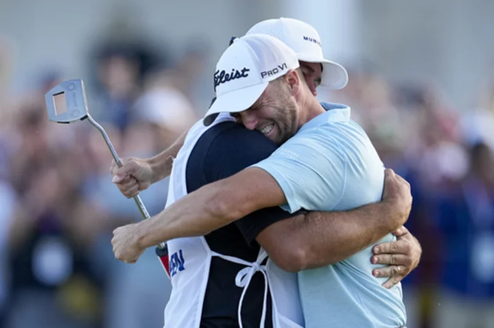 Clark's US Open win on Father's Day is also a tribute to his late mom