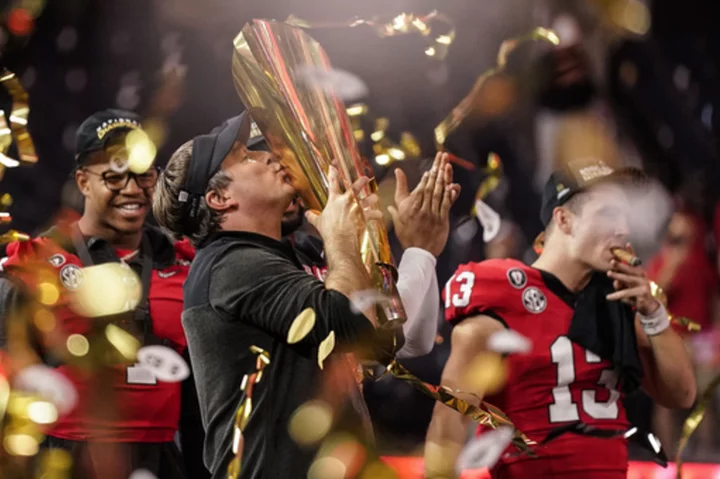 Column: As Georgia goes for a three-peat, those who've done it before provide perspective