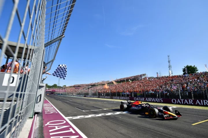 Verstappen delivers Red Bull winning-streak record in Hungary