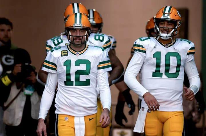 Comparing Jordan Love's first year to Aaron Rodgers, Brett Favre