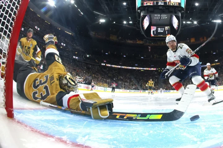 Golden Knights beat Panthers 5-2 in Stanley Cup final game one
