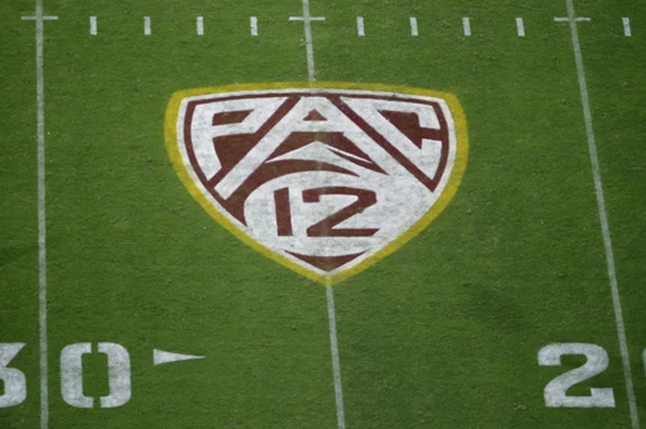 Big Ten talks with Ducks, Huskies uncertain, renewing possibility of Pac-12 survival, AP sources say