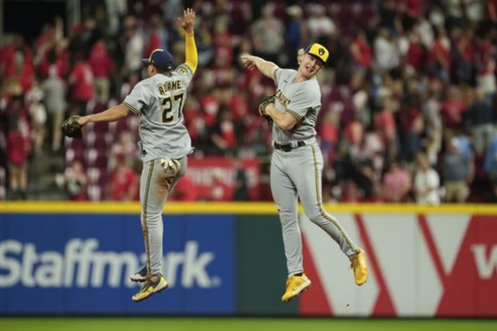 Brewers shut out Reds for 3rd straight game, take sole NL Central lead with 3-0 win