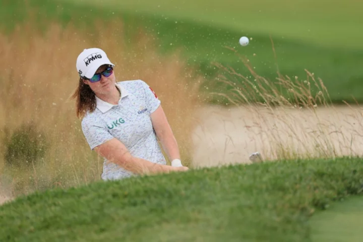 Ireland's Maguire clings to lead at Women's PGA Championship